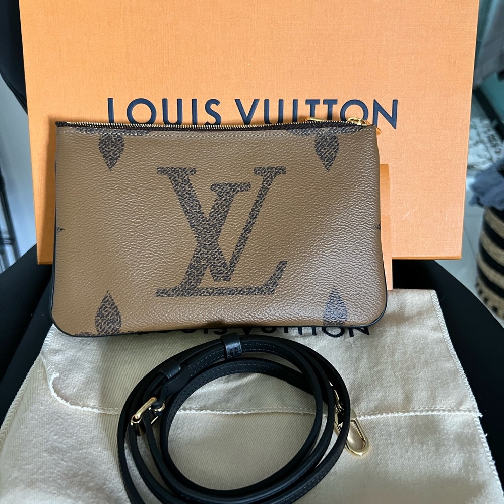 COPY - Louis Vuitton Double Zip Pochette Monogram
